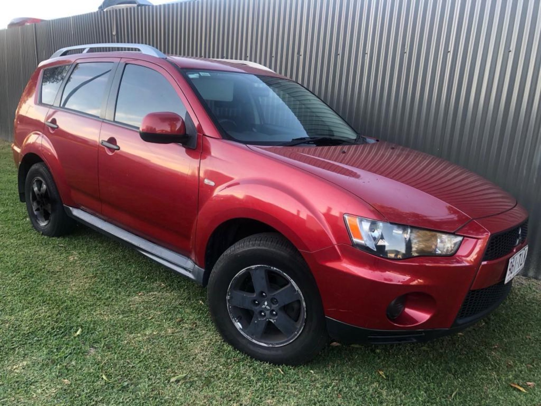 Freedom Cars Chermside Vehicles MITSUBISHI OUTLANDER